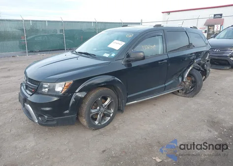 2014 Dodge Journey Crossroad z USA, uszkodzony, nr VIN 3C4PDDGG7ET311643